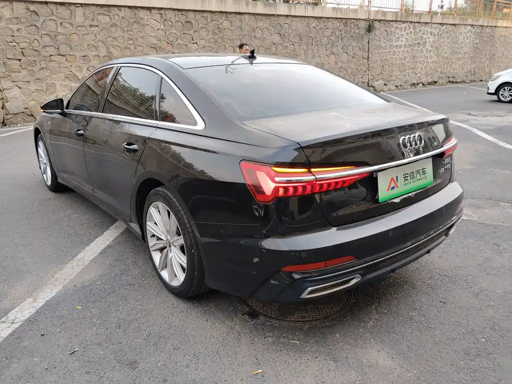 Audi A6L 2022 — фото 18