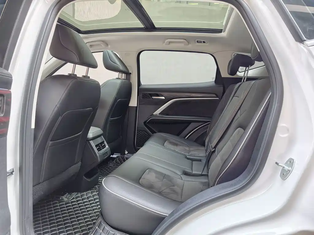 Haval H6 2023 — фото 12