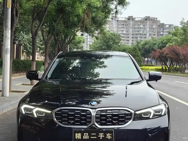 BMW 3 Series 2023