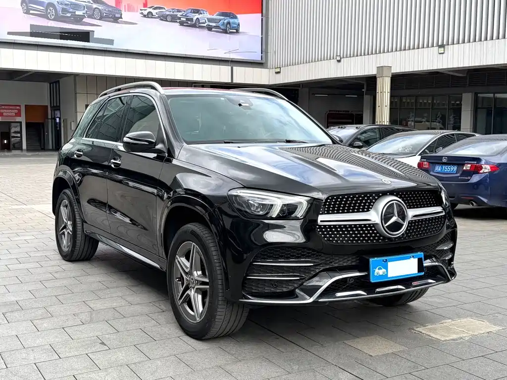 Mercedes-Benz GLE 2021 — фото 3