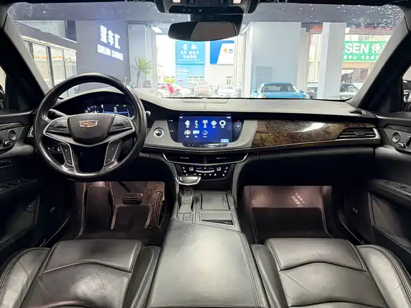 Cadillac CT6 2017