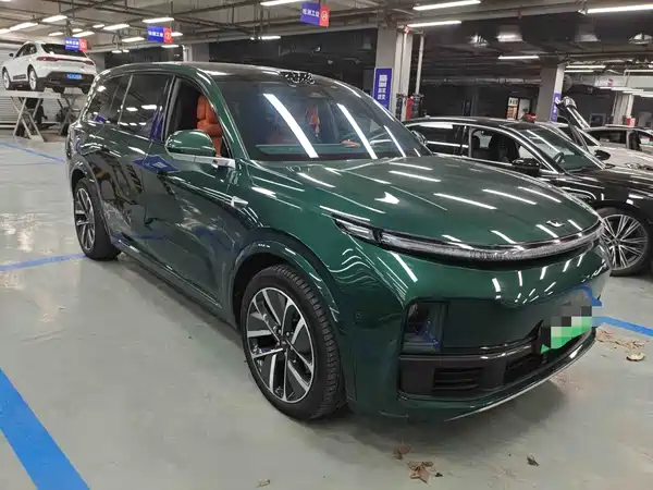Li Auto L9 2025