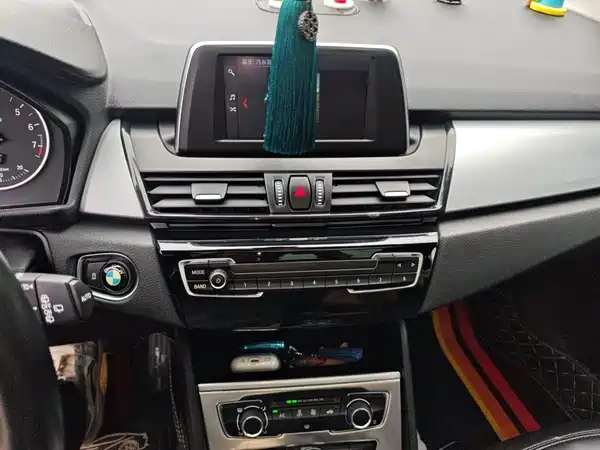 BMW 2 Series Station Wagon 2018