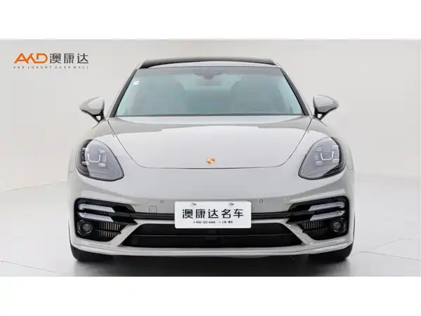 Porsche Panamera 2022