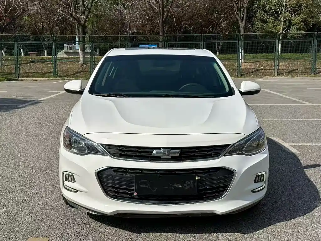 Chevrolet Cavalier 2018 — фото 1