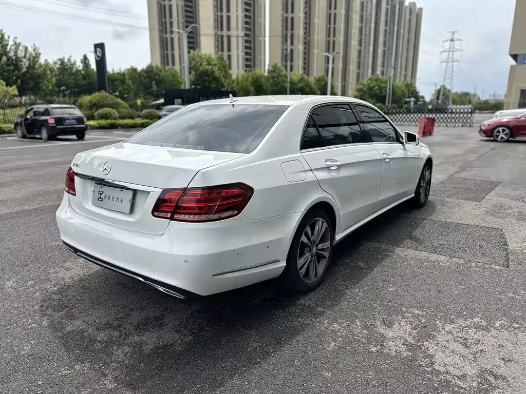 Mercedes-Benz E-Class 2014