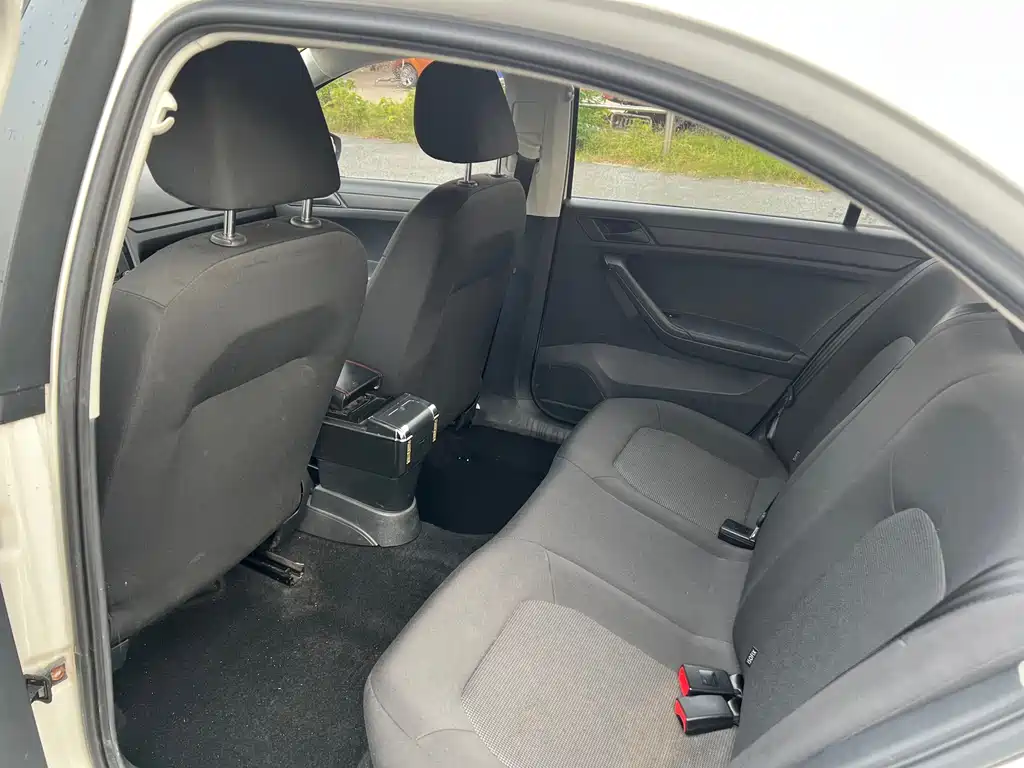 Volkswagen Jetta 2018