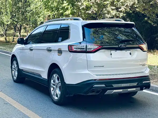 Ford Edge 2016