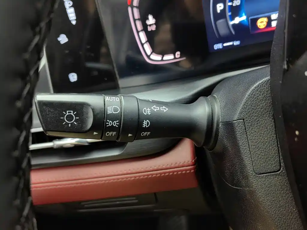Changan CS75PLUS 2020 — фото 21