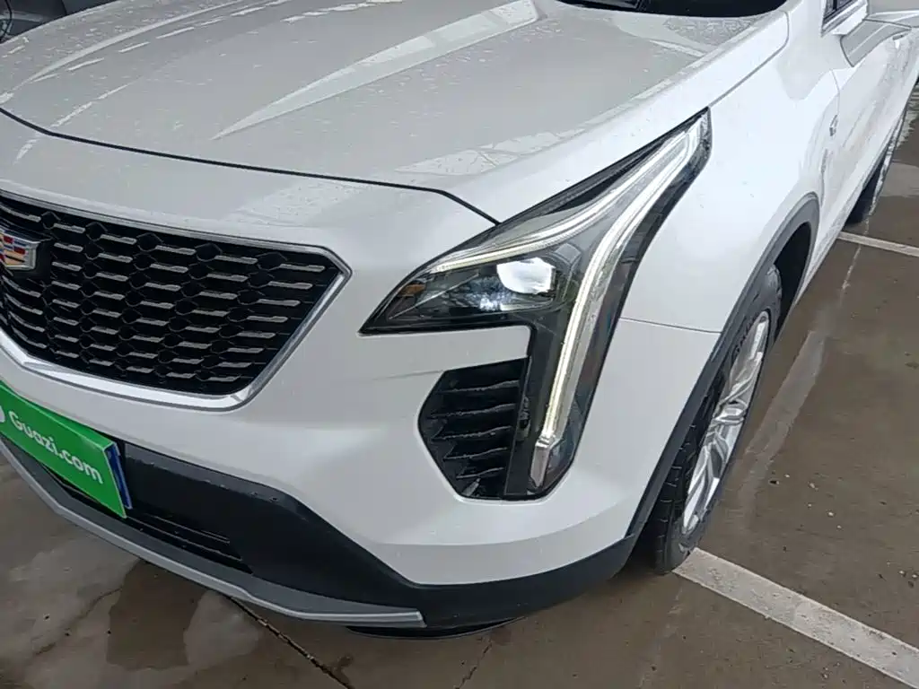 Cadillac XT4 2022 — фото 24