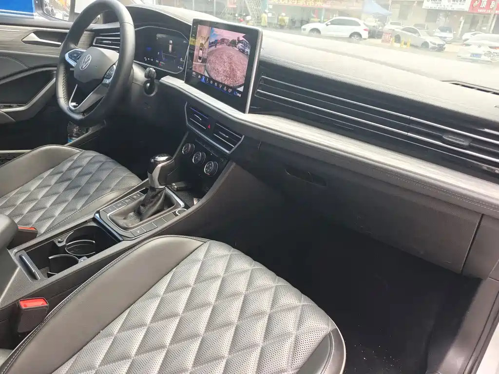 Volkswagen Sagitar 2023
