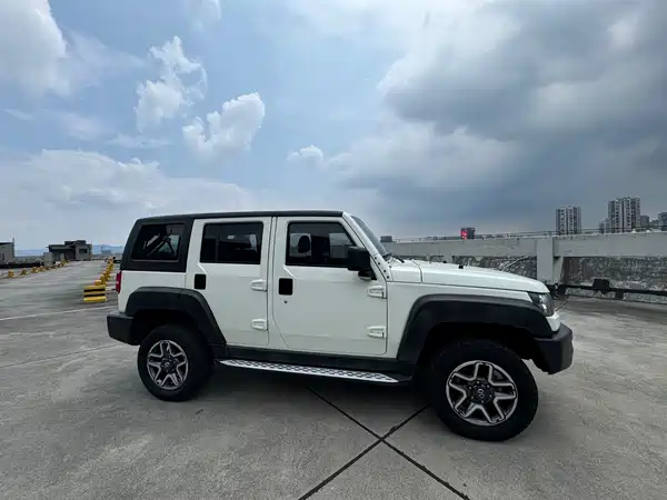 BAIC BJ40 2017
