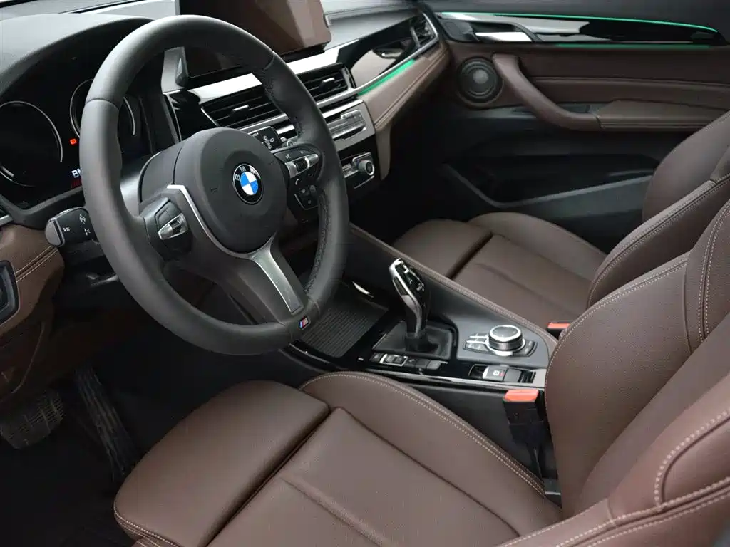 BMW X2 2023 — фото 10