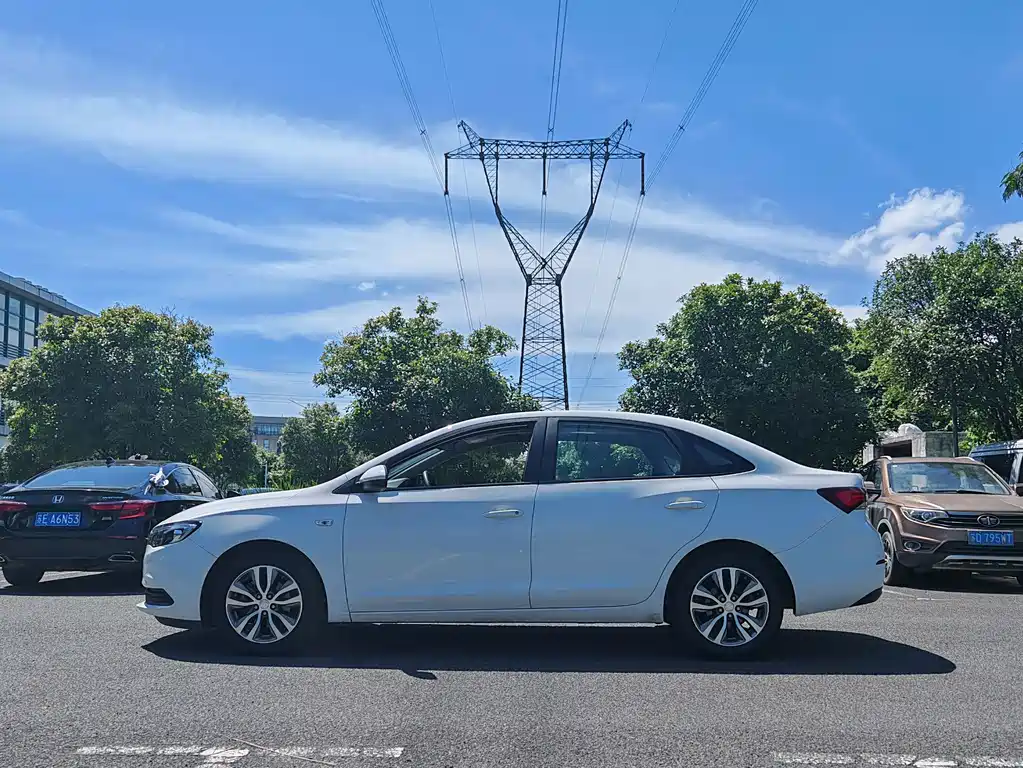 Buick Excelle 2022