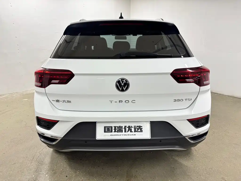 Volkswagen T-Roc 2023 — фото 5