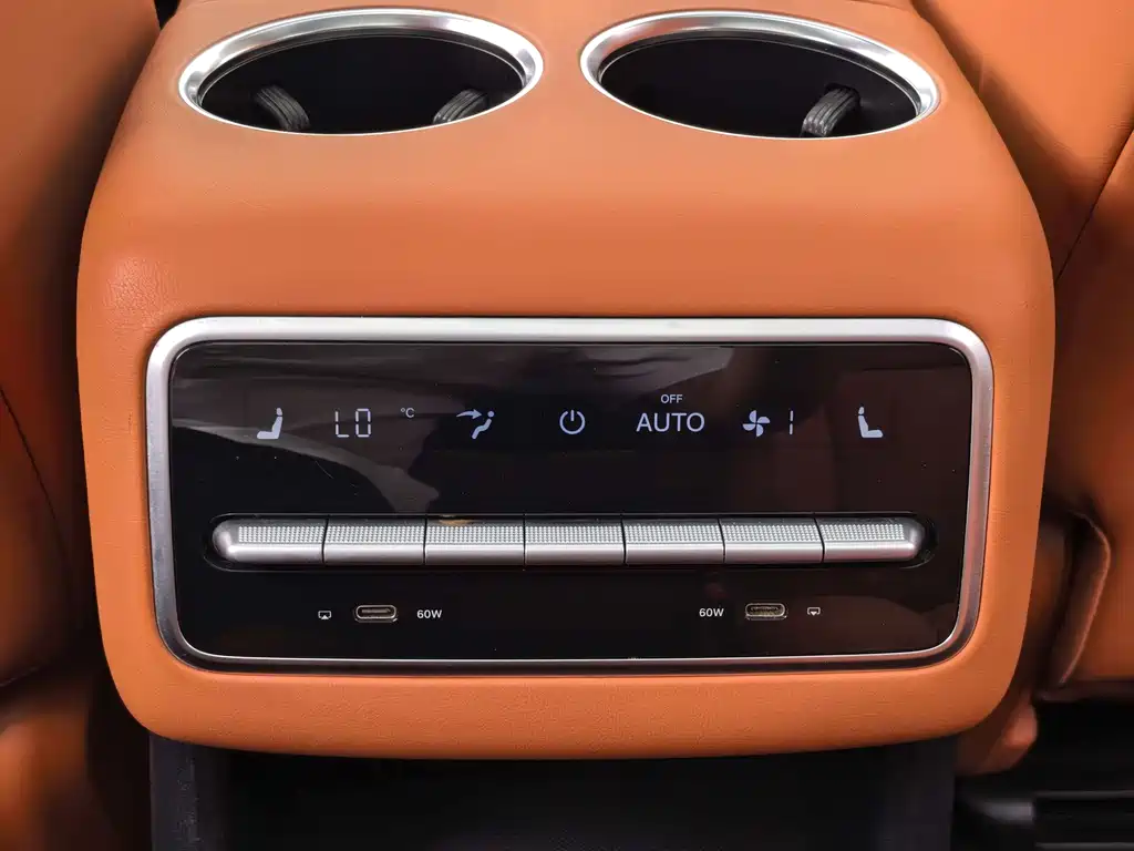Li Auto Li L8 2023