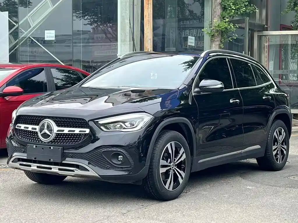 Mercedes-Benz GLA 2020