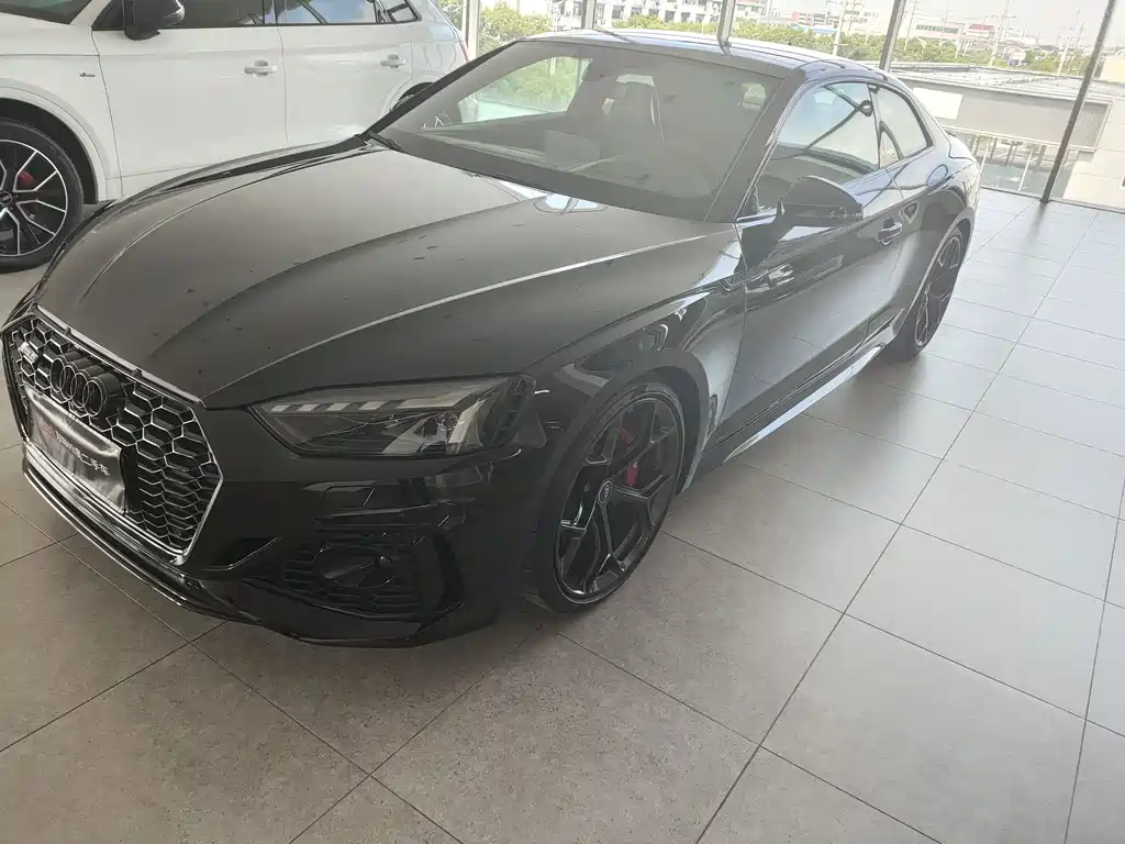 Audi RS 5 2026 — фото 18