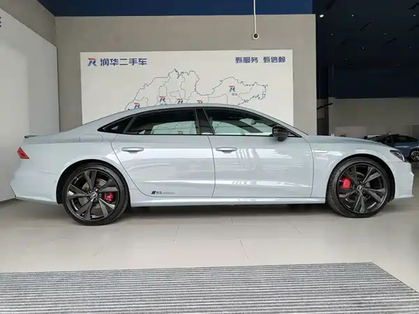 Audi A7L 2025
