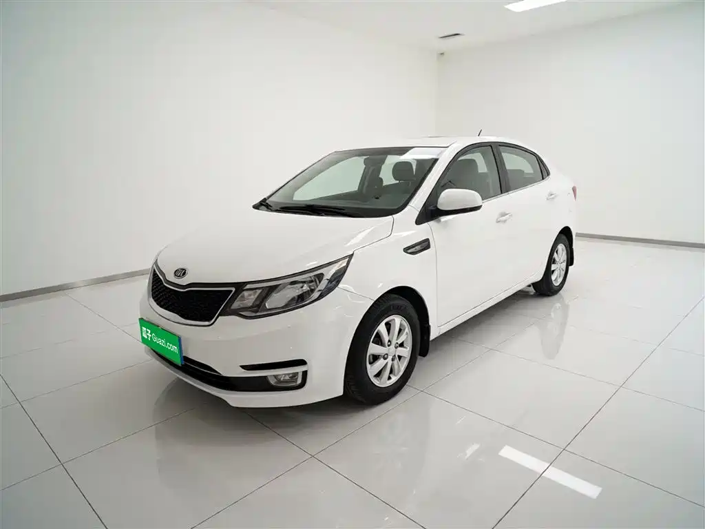 Kia K2 2015 — фото 1