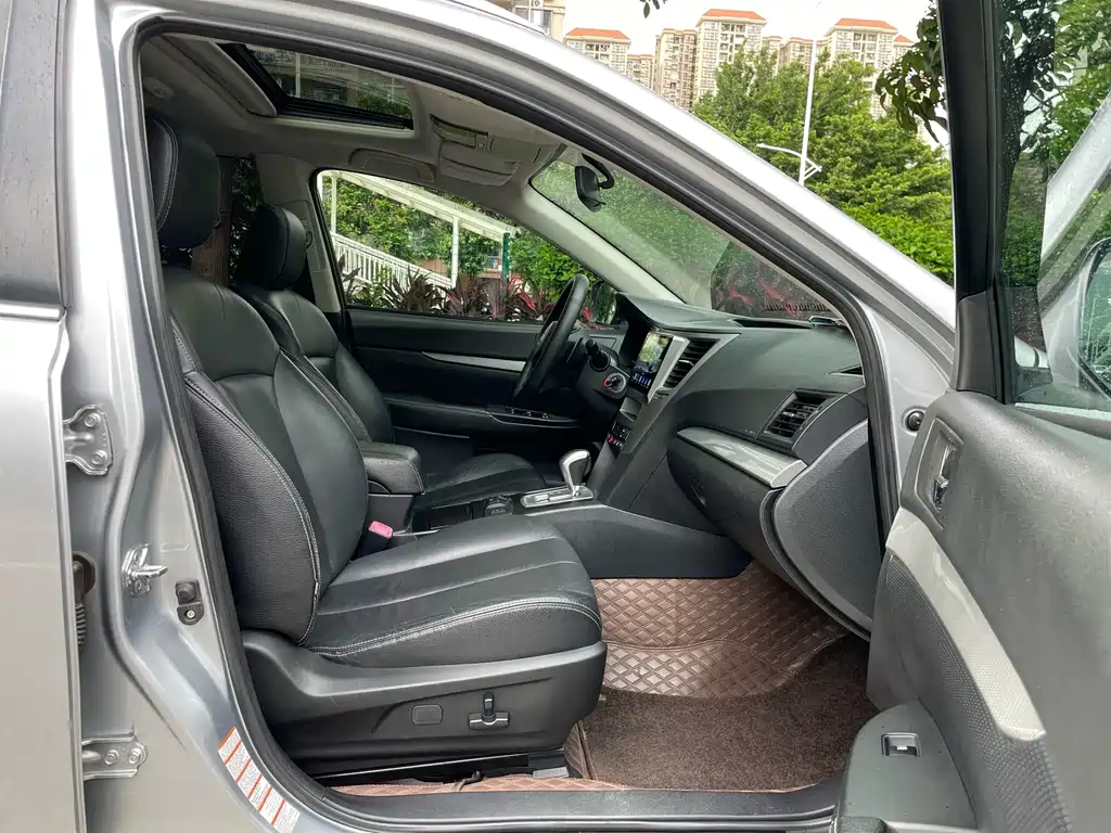 Subaru Outback 2014 — фото 10