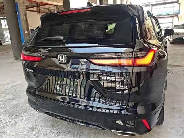 Honda Breeze 2023
