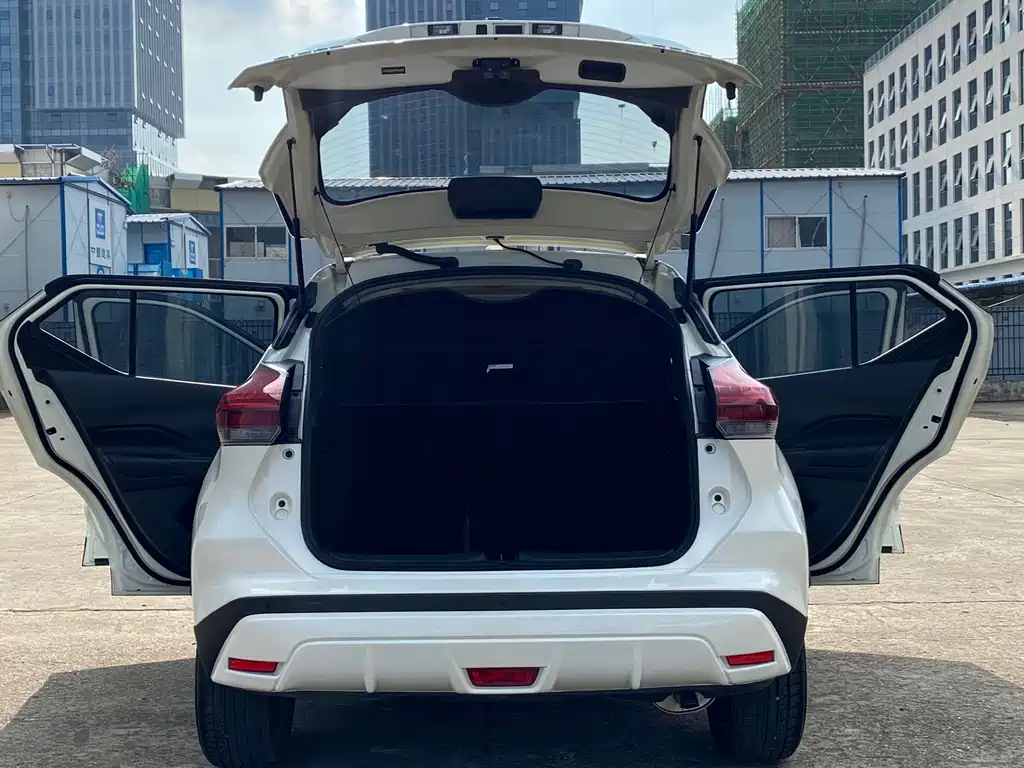 Nissan Kicks 2023 — фото 13