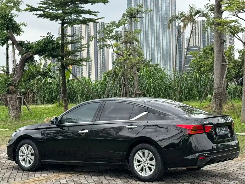 Nissan Teana 2020 — фото 6
