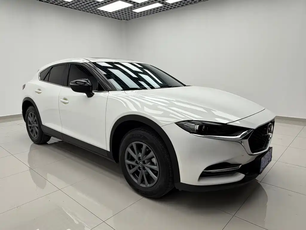 Mazda CX-4 2023 — фото 2