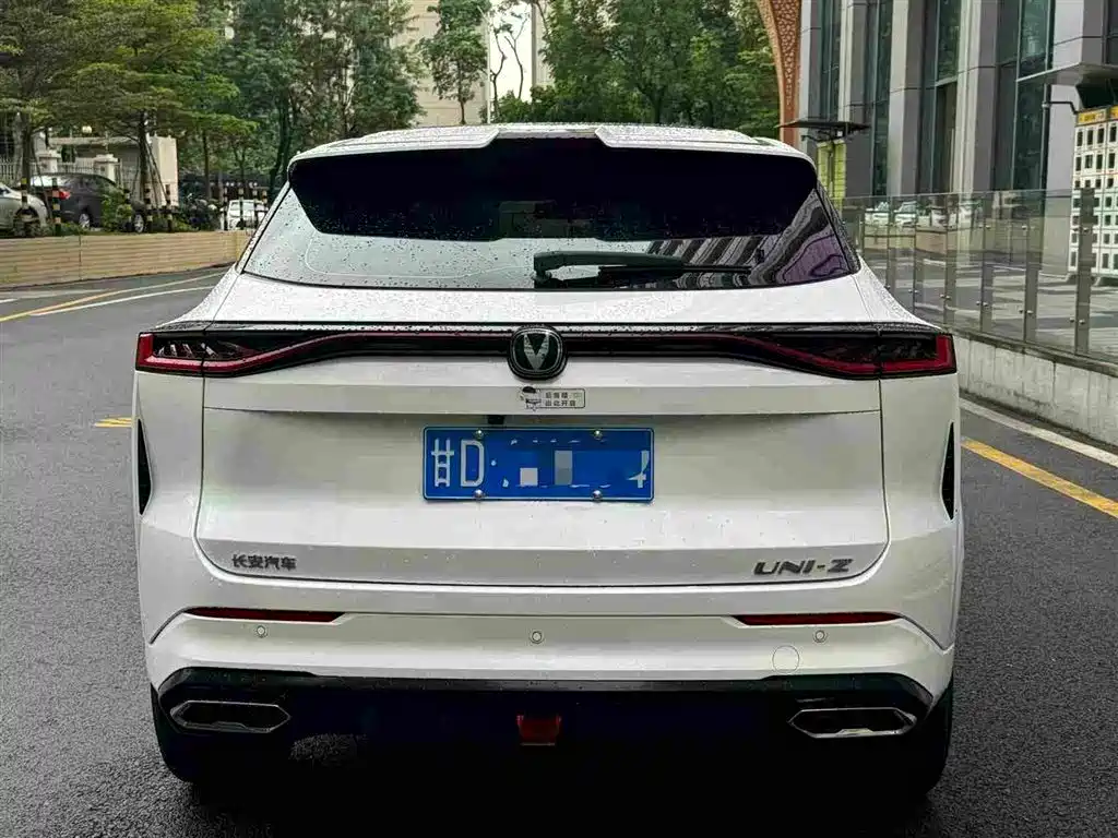 Changan UNI-Z 2024 — фото 5