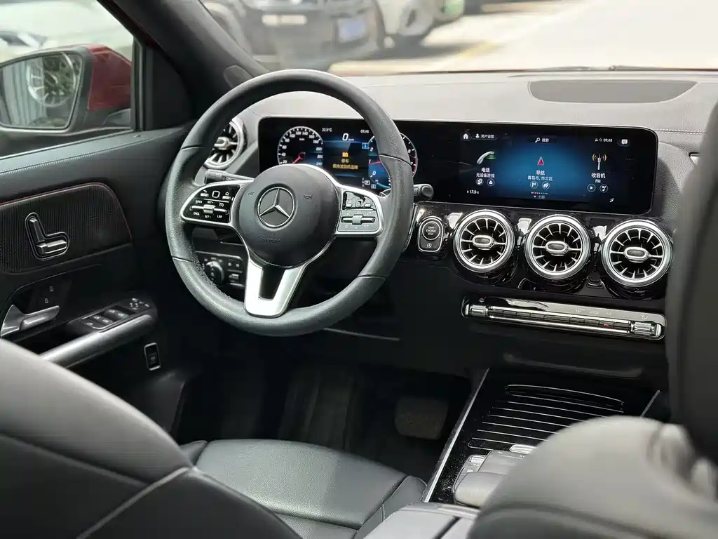 Mercedes-Benz GLA 2021 — фото 11