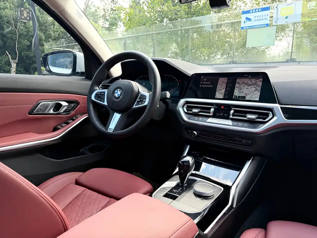 BMW 3 Series 2022