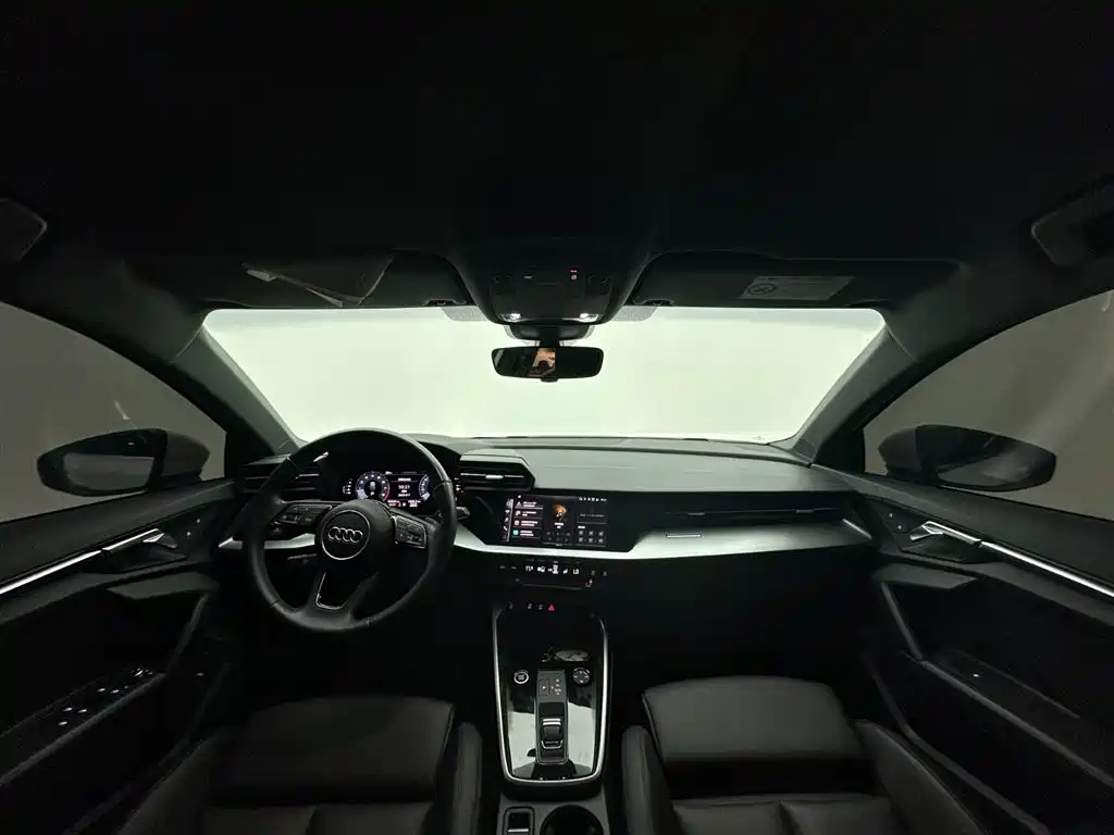 Audi A3 2021 — фото 10
