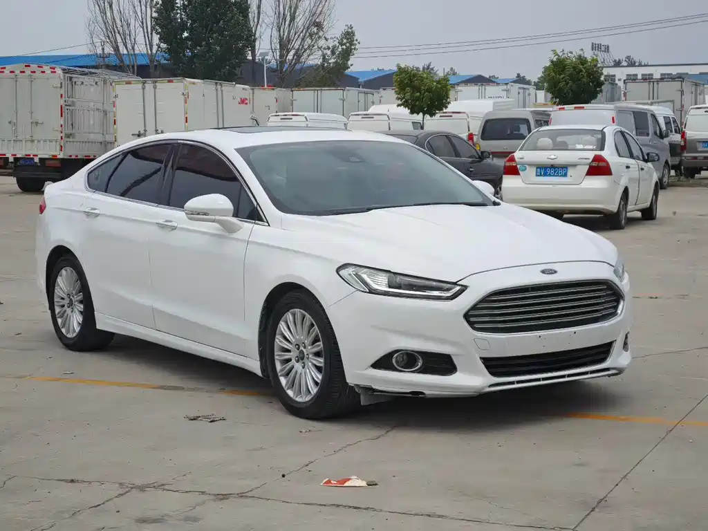 Ford Mondeo 2016 — фото 2