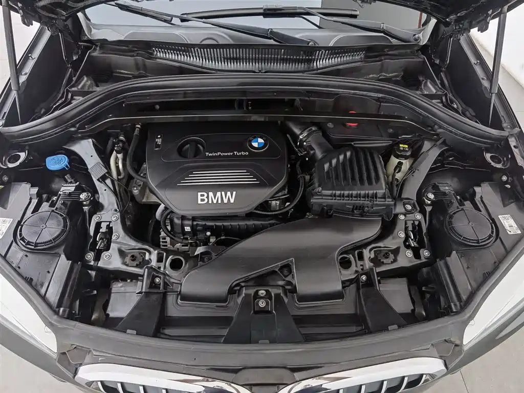 BMW X1 2017 — фото 6