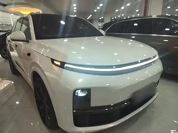 Li Auto L7 2023