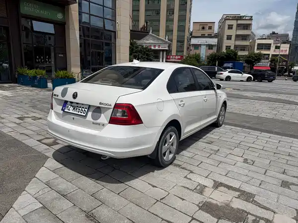 Skoda Rapid 2014