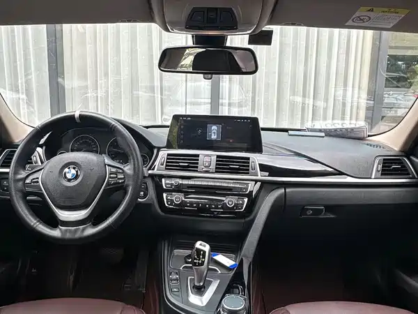 BMW 3 Series 2019