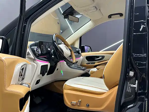 Mercedes-Benz Vito 2021