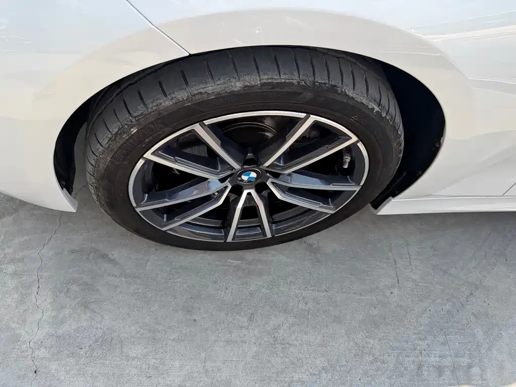 BMW 3 Series 2023