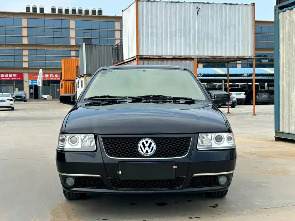 Volkswagen GMC 2011