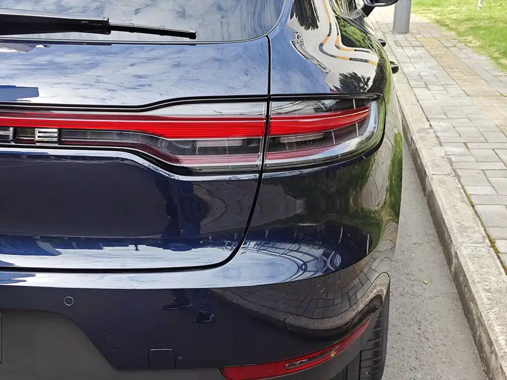 Porsche Macan 2021 — фото 24