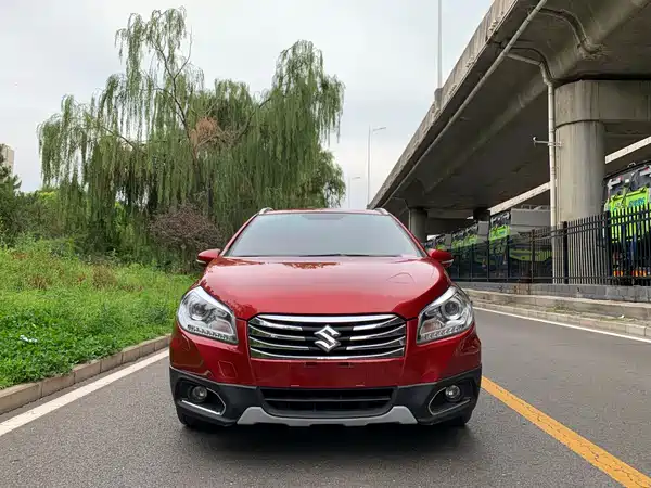Suzuki S-Cross 2014