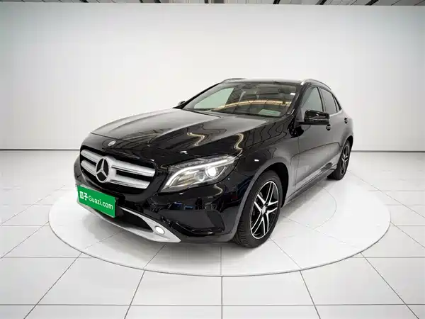 Mercedes-Benz GLA 2016