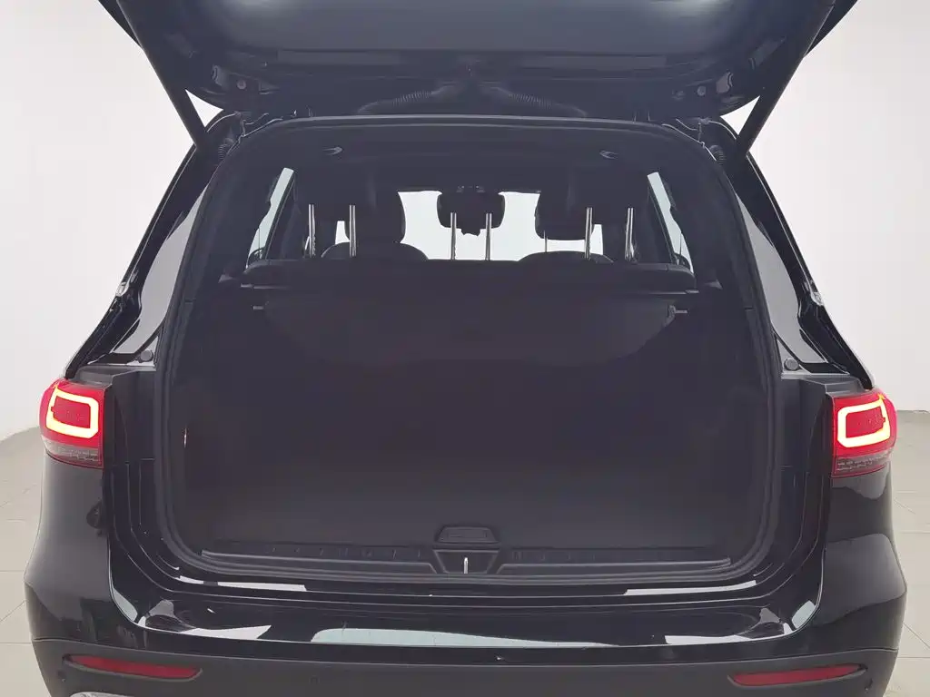 Mercedes-Benz GLB 2022 — фото 16