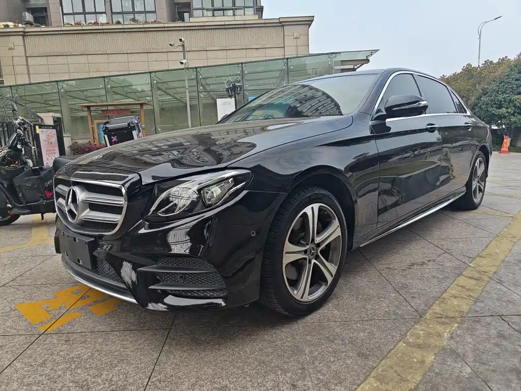 Mercedes-Benz E-Class 2020