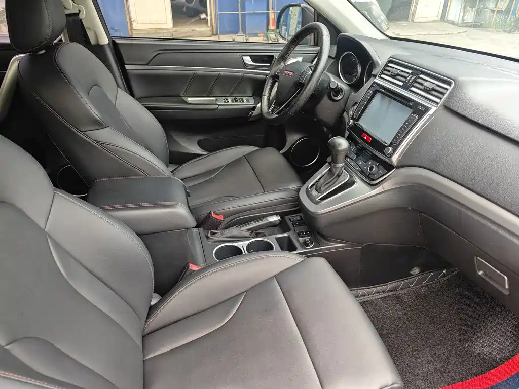 Haval H6 2015 — фото 12