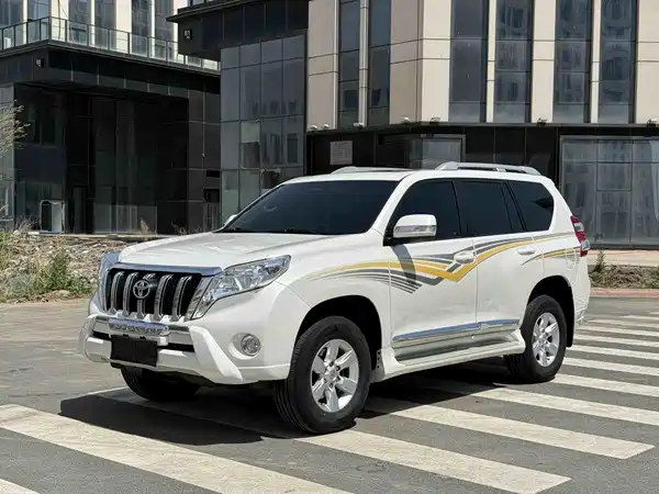 Toyota Prado 2016
