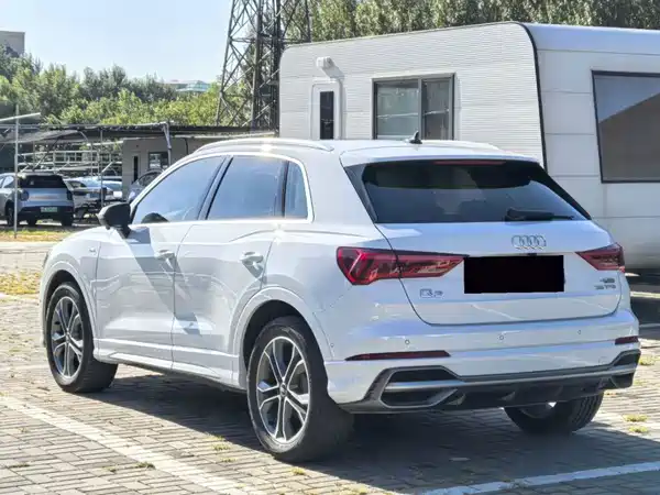 Audi Q3 2023