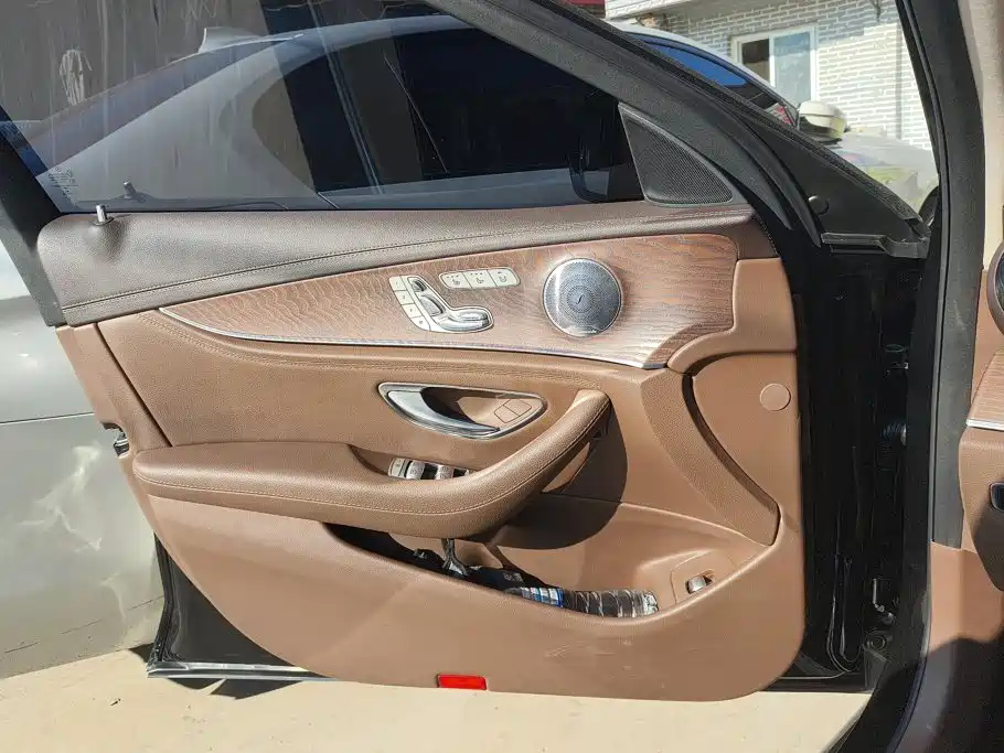 Mercedes-Benz E-Class 2020